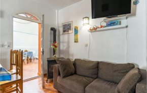 4 Bedroom Cozy Home In Facinas, Facinas